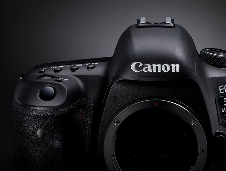 Canon 5d mark iv фото