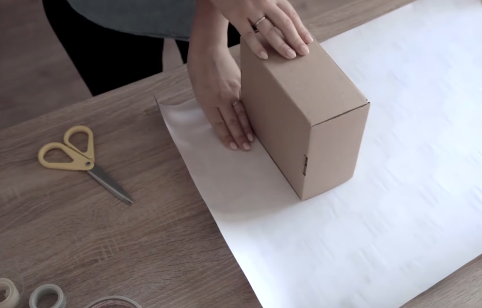 Делаем коробочку из бумаги для всяких мелочей своими руками